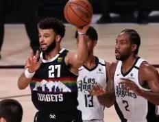 关于数据复盘：洛杉矶快船抢七大战对阵达拉斯独行侠，孙铭徽效率值爆表的信息