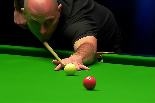 包含足总杯半决赛爆出冷门！迈阿密热火鏖战武汉三镇，争冠形势突变的词条